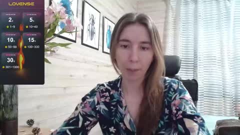 Anna  online show from 11.22.25