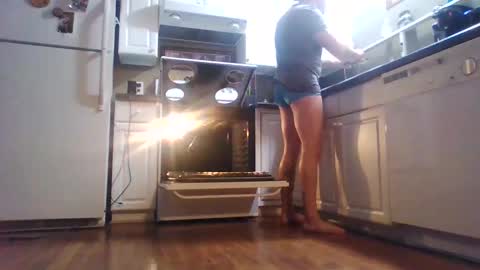 Snapshot of wundrsword33 chatting on 01.15.25 BONER DONOR online show from 01.15.25