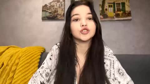 Snapshot of wynonamcjunkin chatting on 02.15.26 Mila online show from 02.15.26