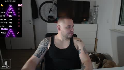 Snapshot of x19marco93x chatting on 02.01.25 x19marco93x online show from 02.01.25