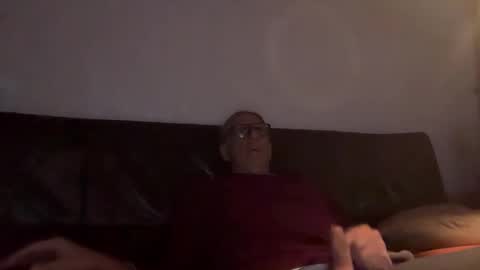 Just gucken und Mitwixerinnen finden. online show from 11.13.25