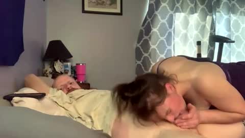 Snapshot of x7i3zuvfcwxym8naezgb chatting on 01.04.25 Whatyouwantbest online show from 01.04.25