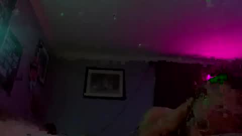 Snapshot of x7i3zuvfcwxym8naezgb chatting on 11.01.25 Whatyouwantbest online show from 11.01.25