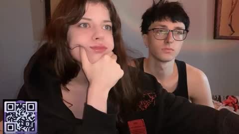 Philipp and Este online show from 09.20.25