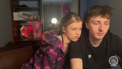 Philipp and Este online show from 04.04.26