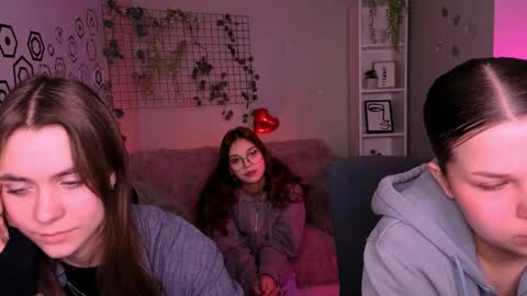 Yasmin online show from 02.23.26