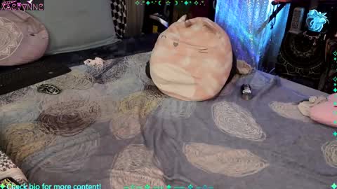 Xaevynne  Sometimes Milla Milla The Cute as a Buttom Brunette     online show from 02.18.25