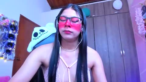 XALLYSONX online show from 10.19.25