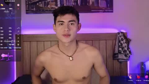 Snapshot of xander_card chatting on 04.17.26 Xander Cardona online show from 04.17.26