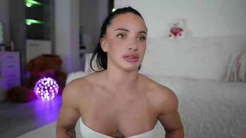 Alexandra online show from 05.06.26