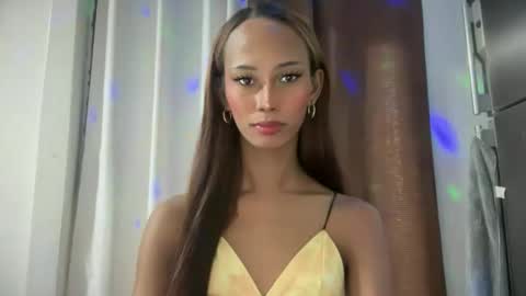 Cassandra online show from 11.23.25