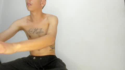 Snapshot of xandressex chatting on 12.29.24 Andres online show from 12.29.24