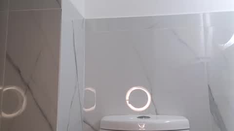 Snapshot of xandressex chatting on 02.04.25 Andres online show from 02.04.25