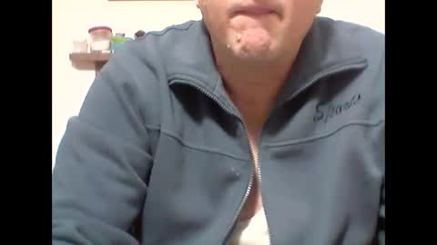 Snapshot of xaramanu chatting on 01.19.25 xaramanu online show from 01.19.25