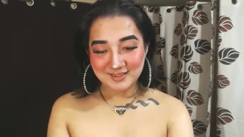 Nira   NOT INTO CHEAP GUYS  online show from 01.09.25