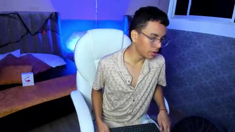 xavier fox   online show from 10.28.25