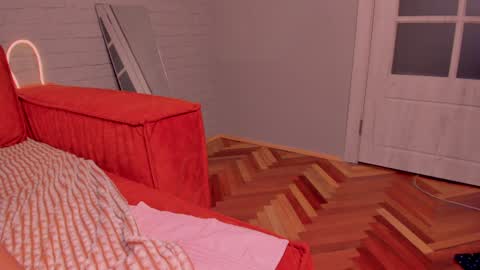 Snapshot of xbetty_coyx chatting on 12.03.24 Betty online show from 12.03.24