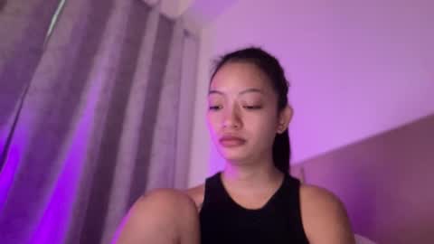 Sachi Cy online show from 12.05.25