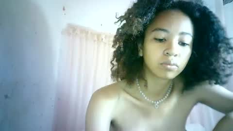 Snapshot of xenna610827 chatting on 01.18.25 xenna610827 online show from 01.18.25