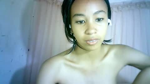 Snapshot of xenna610827 chatting on 01.23.25 xenna610827 online show from 01.23.25