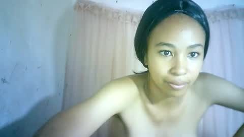 Snapshot of xenna610827 chatting on 01.26.25 xenna610827 online show from 01.26.25