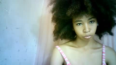 Snapshot of xenna610827 chatting on 02.08.25 xenna610827 online show from 02.08.25