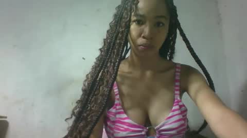 Snapshot of xenna610827 chatting on 02.08.26 xenna610827 online show from 02.08.26