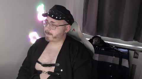 F A B I A N online show from 10.25.25