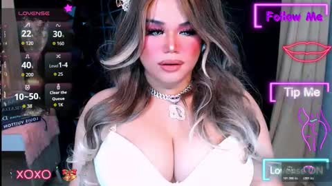 xHUGECOCKTILLCUMX online show from 11.21.25