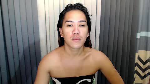 GWEN THOMPSON .......   online show from 01.31.25