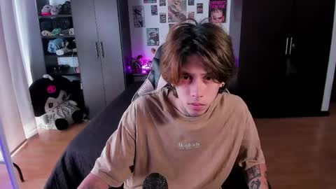 xIce Boy online show from 04.12.26