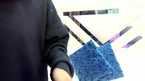 Snapshot of ximena_vasquez8 chatting on 02.08.26 Xime online show from 02.08.26