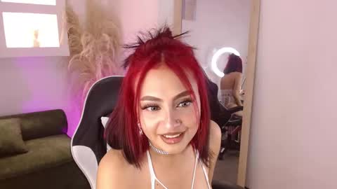 Snapshot of ximenaa_as chatting on 10.14.25 Ximenna as online show from 10.14.25