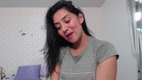 Snapshot of ximenaa_suarez chatting on 01.14.25 ximena suarez online show from 01.14.25
