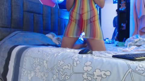 Snapshot of ximenaa_suarez chatting on 10.01.25 ximena suarez online show from 10.01.25