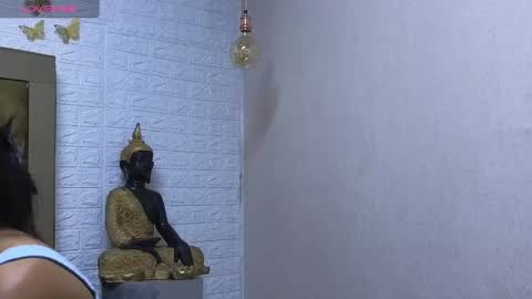 Snapshot of ximenawilliamss chatting on 02.05.25 ximena online show from 02.05.25