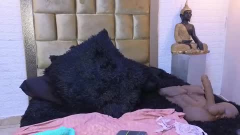 Snapshot of ximenawilliamss chatting on 02.21.25 ximena online show from 02.21.25