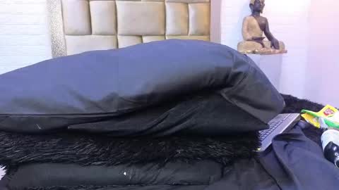 Snapshot of ximenawilliamss chatting on 02.23.25 ximena online show from 02.23.25