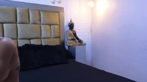 Snapshot of ximenawilliamss chatting on 09.12.25 ximena online show from 09.12.25