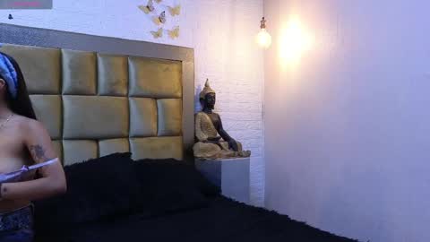 Snapshot of ximenawilliamss chatting on 09.28.25 ximena online show from 09.28.25