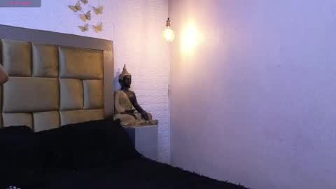 Snapshot of ximenawilliamss chatting on 10.03.25 ximena online show from 10.03.25