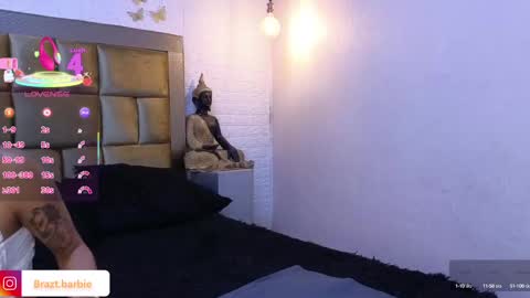 Snapshot of ximenawilliamss chatting on 10.04.25 ximena online show from 10.04.25