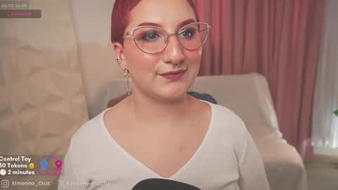 Snapshot of ximenna_cruz_ chatting on 02.13.25 Xime Independent Artist online show from 02.13.25