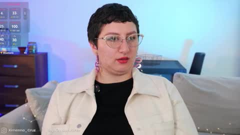 Snapshot of ximenna_cruz_ chatting on 09.09.25 Xime Independent Artist online show from 09.09.25