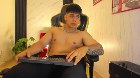      online show from 11.07.25