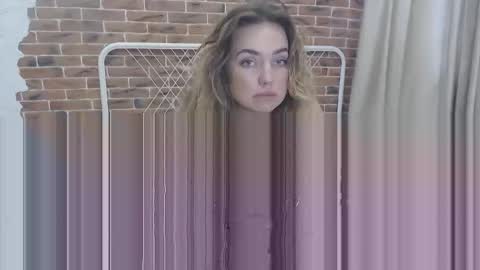 Snapshot of xkristinaxxx chatting on 01.17.25 Kristina online show from 01.17.25