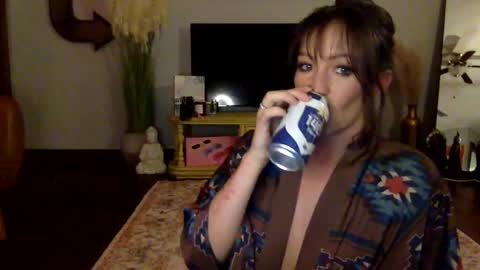 xLacyy online show from 12.11.24