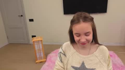 Snapshot of xlanabunny chatting on 10.05.25 xlanabunny online show from 10.05.25