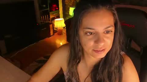 Snapshot of xlaracroftx chatting on 06.08.26 Lara online show from 06.08.26