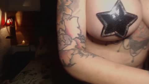 Snapshot of xlisbetx chatting on 01.23.25 xlisbetx online show from 01.23.25